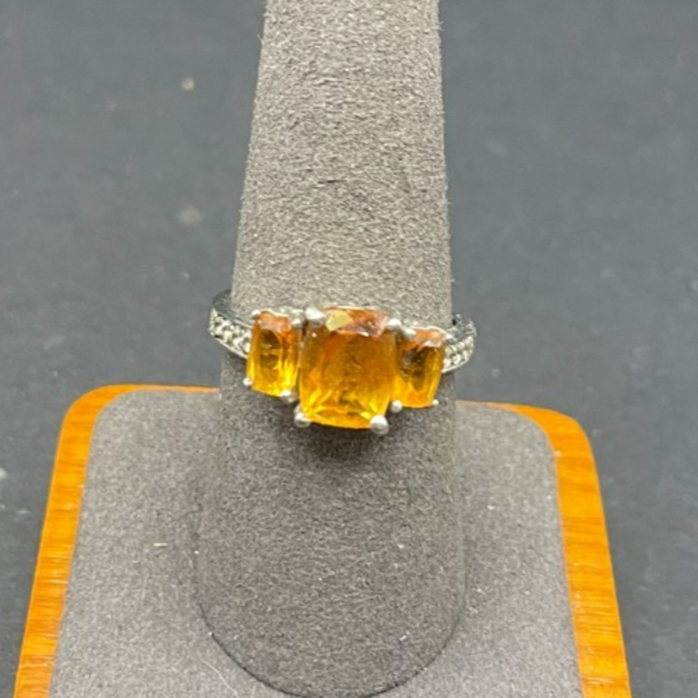STS Sterling Silver 925 Orange Citrine 3-Stone Ring Size 8.75 Radiant Cut